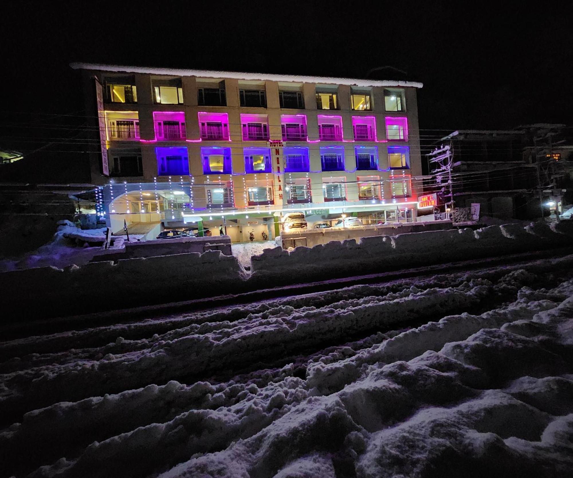 Hotel Neelam Manali Near Volvo Bus Stand Manali Bagian luar foto